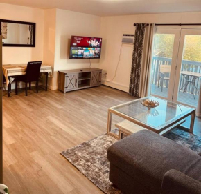 Executive upper floor apartment 10